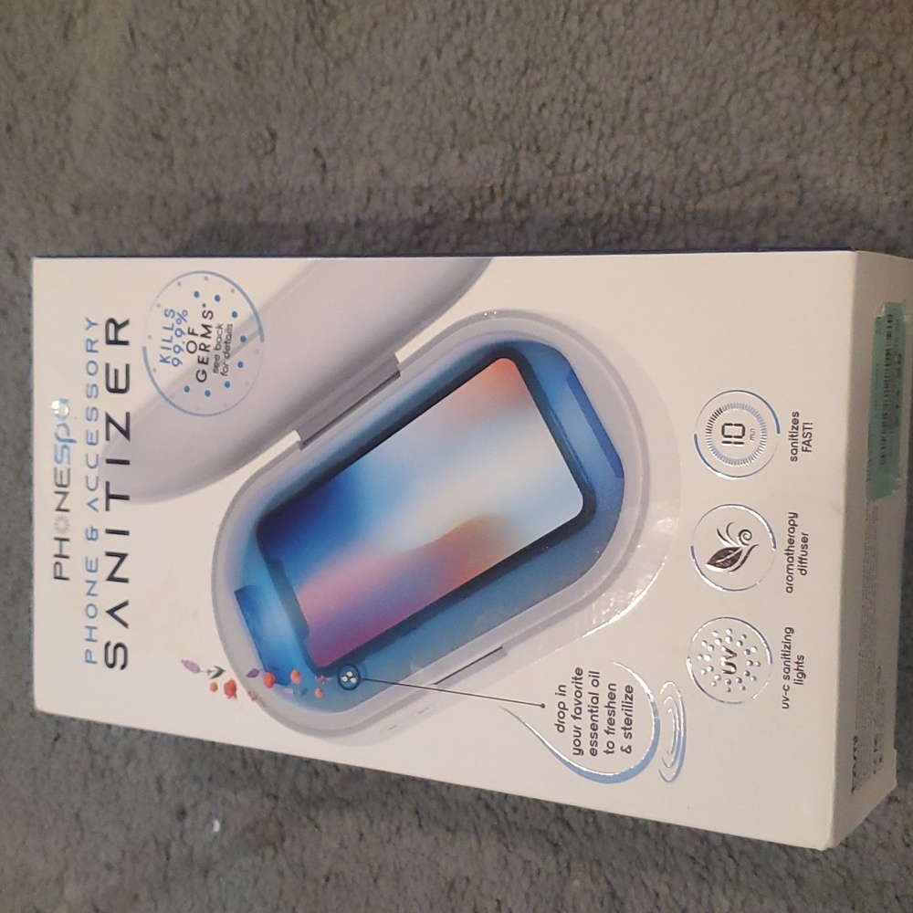 Phone spa phone and accessory sanitizer